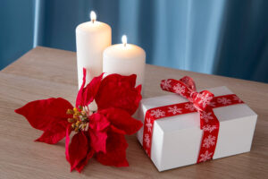 viajeras 4ever flor de nochebuena y velas