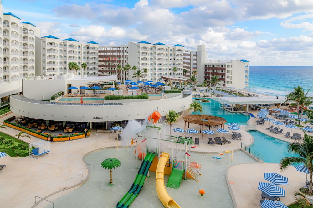SE ACERCAN LAS VACACIONES DE VERANO Y POR ELLO TE DAMOS CINCO RECOMENDACIONES PARA QUE DISFRUTES TU VIAJE AL MÁXIMO EN FAMILIA