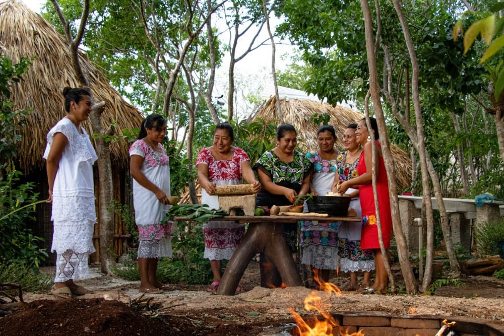 Las cocineras tradicionales son consideradas guardianas del sabor maya