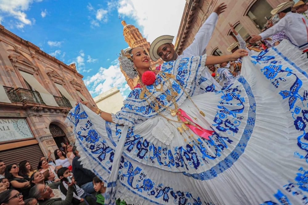 Con una gran celebración dio inició el Festival Zacatecas del Folclor Internacional 2026