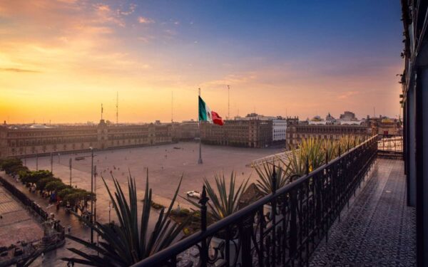 Central Hoteles te invita a celebrar las Fiestas Patrias desde el Centro Histórico