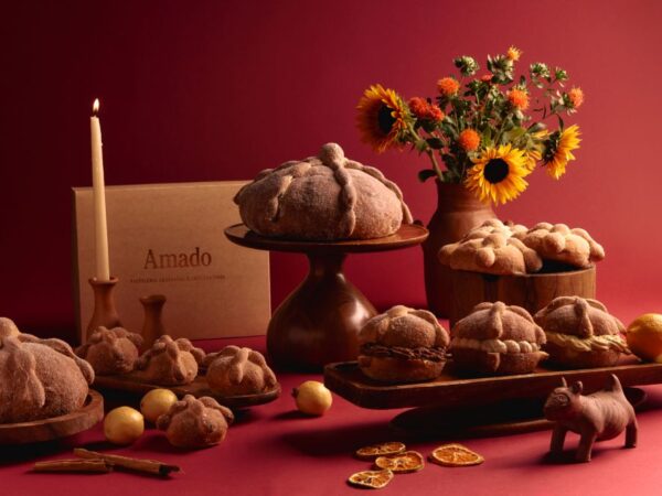 Disfruta del delicioso Pan de Muerto de la temporada 2026 de Amado