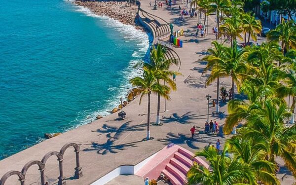 Seis actividades esenciales que debes hacer en el Centro de Puerto Vallarta
