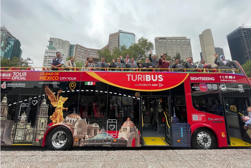 Turibus estrena diez unidades de última generación iniciando así una nueva era